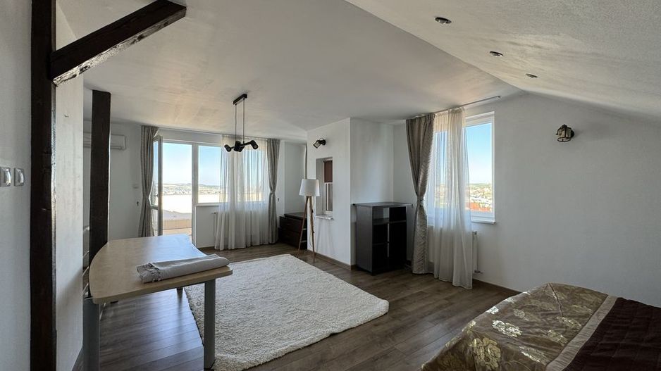 Apartament pe 2 nivele | 4 camere - Poză 7