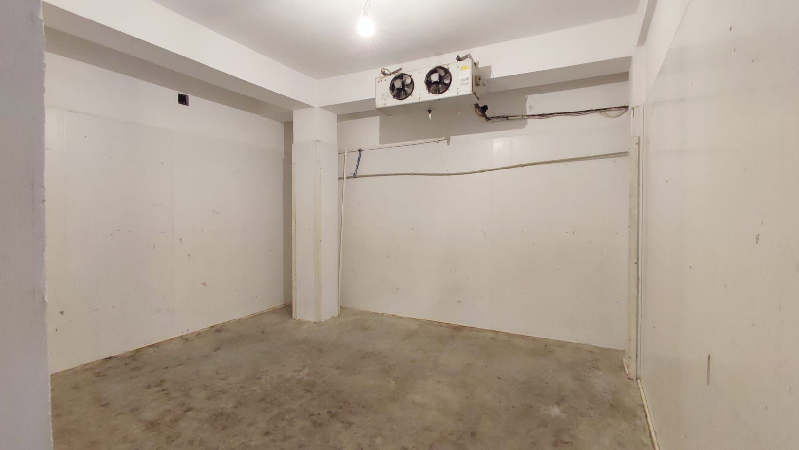 Depozit cu camere Frigorifice, zona strazii Paris - Poză 13