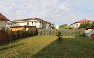 Casa zona Lunei, 5 camere + 3 bai, centrala proprie, rezidential sau birouri ! - Poză 42