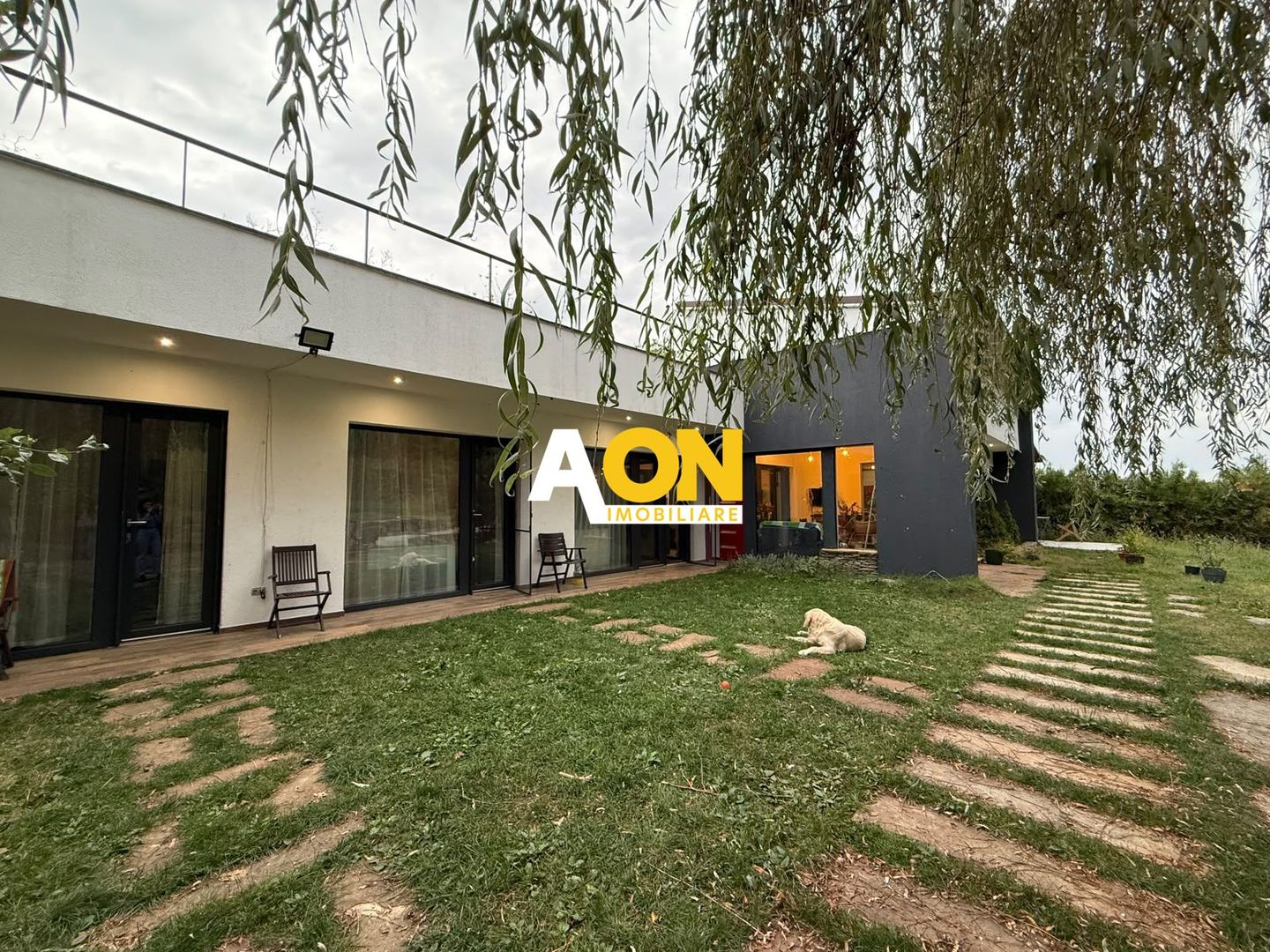 Casa Individuala Zona Schit, 4 Camere, 4 Bai, 1600mp Teren - Poză 1