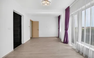 Vila cu 4 dormitoare, panouri, garaj, Stupini, comision 0 - Poză 22