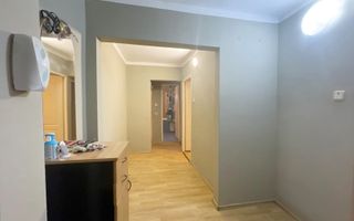 Apartament 3 camere de vanzare, 60 mp utili , strada Regele Ferdinand - Poză 8