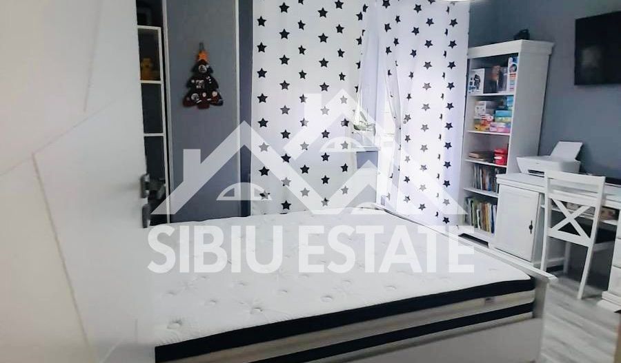 Apartament cu 3 camere parcare subterană și 2 balcoane  Turnisor - Poză 4
