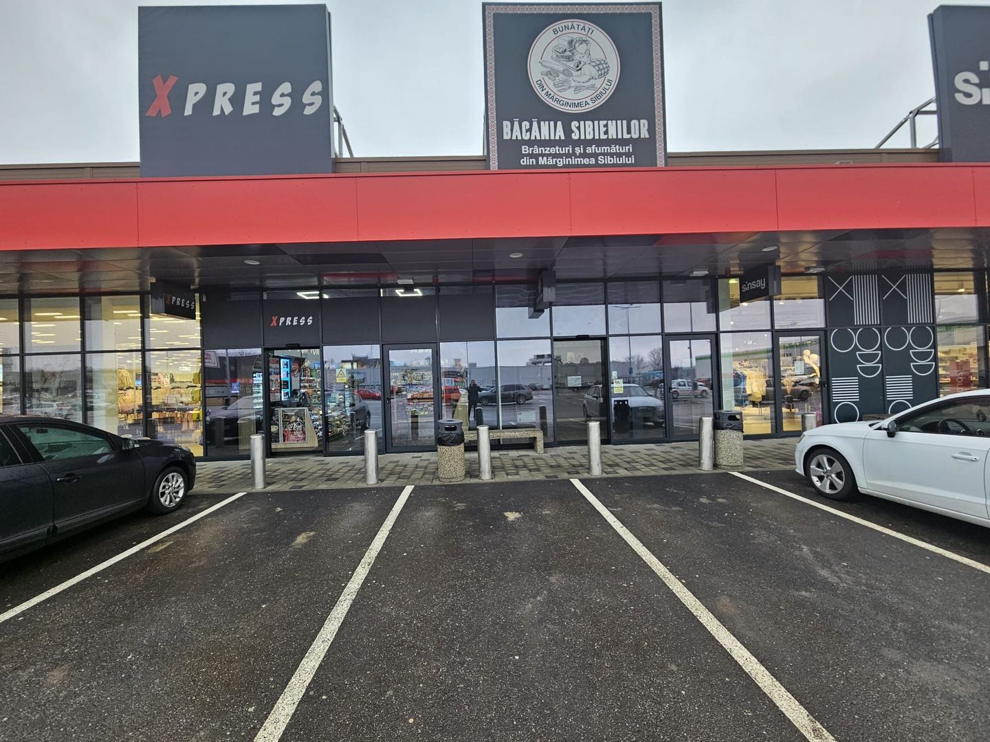 Spațiu comercial de închiriat – Shopping Park, Bd. Nicolae Bălcescu - Poză 1