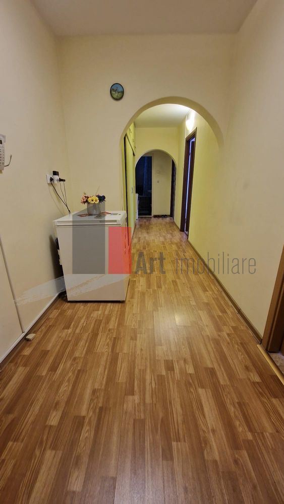 Apartament 3 camere Militari - Poză 4