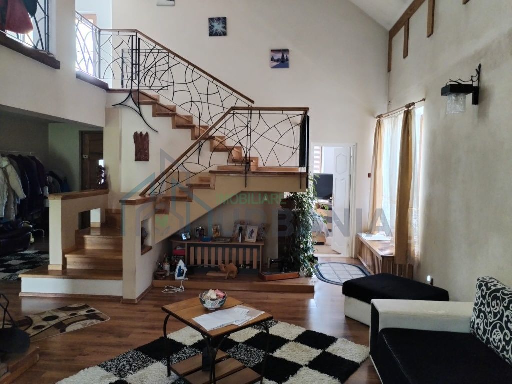 Casă cu etaj strada.Moara de Vănt - Poză 3