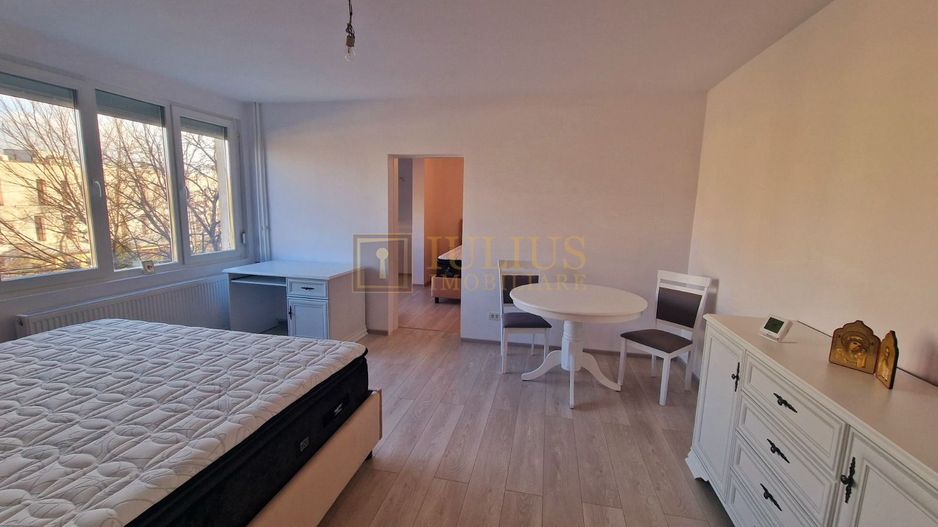 Str. Sorin Titel; semidecomandat în zona centrală; ideal investitie/inchiriere. - Poză 10