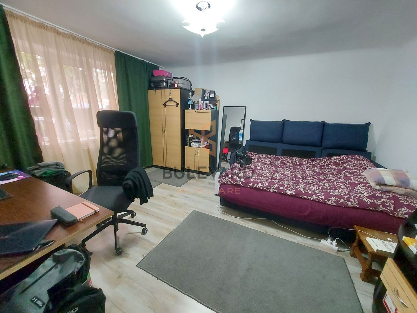 Apartament cu o camera in zona centrala! - Poză 1