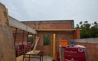 Casă cu 5 camere de vânzare în zona Iris, Comision 0% - Poză 4