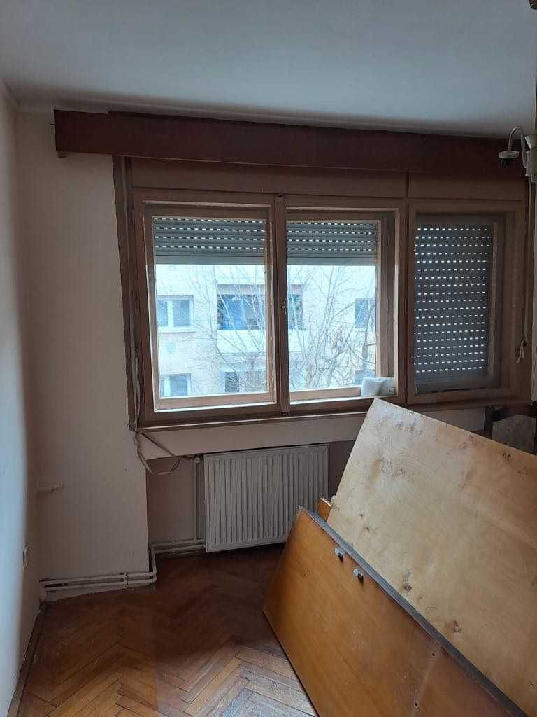 BRASADAS vinde ap 3 cam etaj 2 sup 93mp - Poză 8