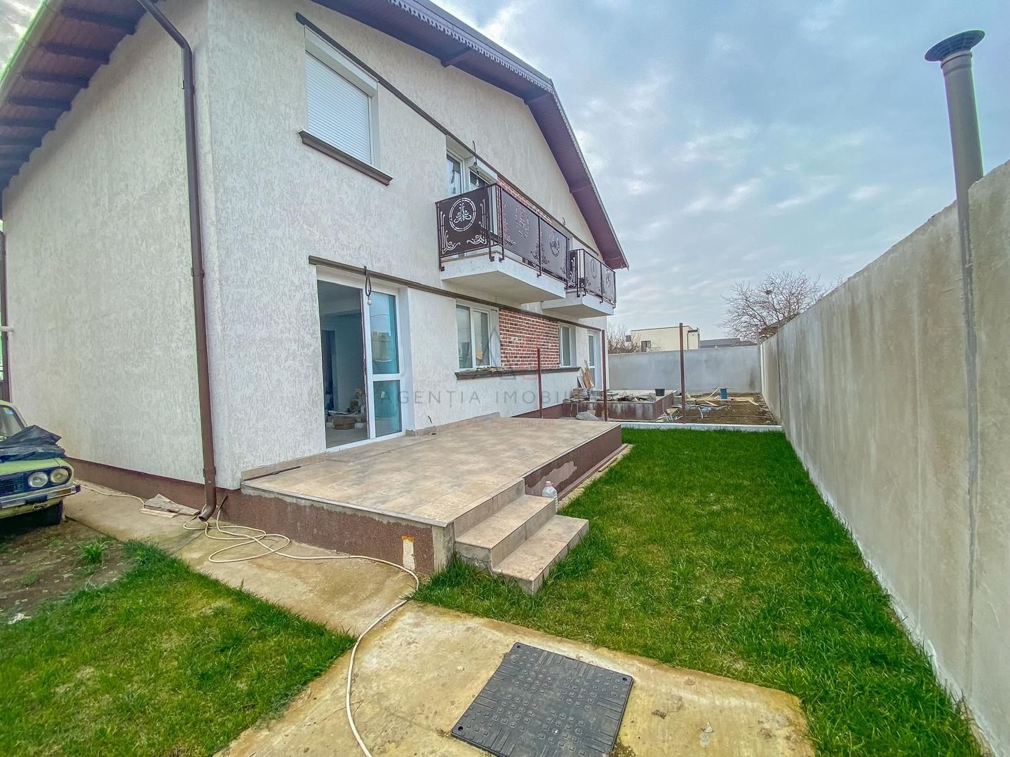 Vila tip duplex Berceni - Poză 1