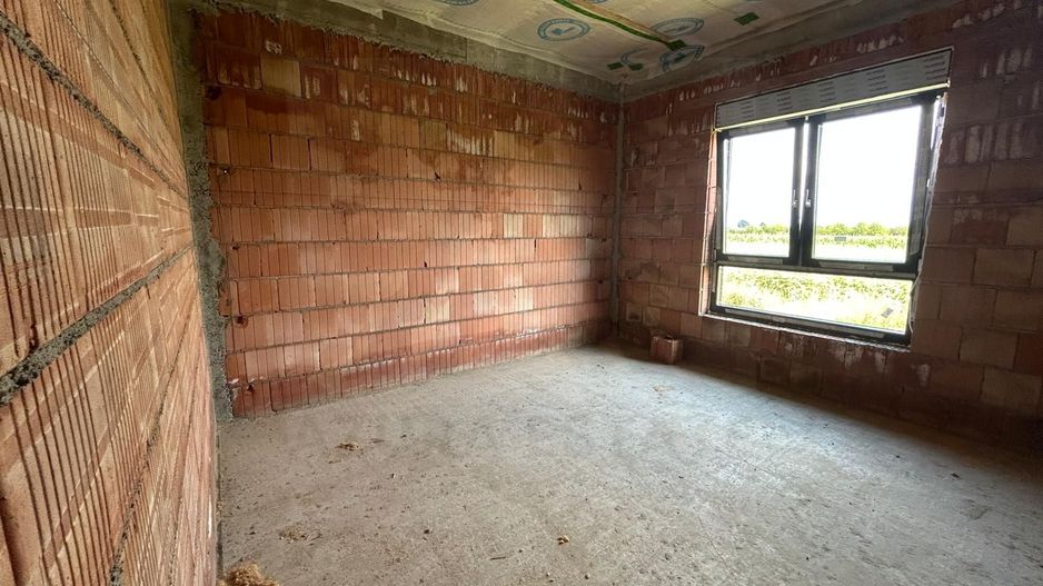 Casa premium pe un singur nivel 4 camere terasa pivnita Cristian - Poză 36