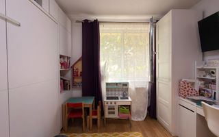 Apartament cu 2 camere, etaj intermediar, Centru, aproape de Litere! - Poză 3