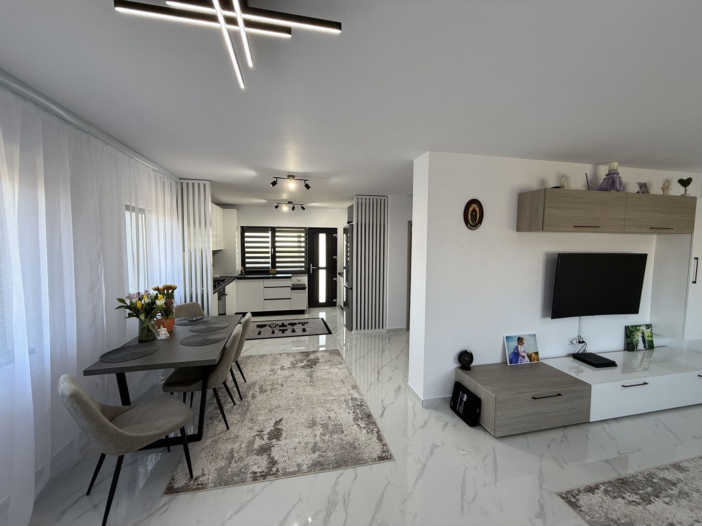 Vilă nouă 155 mp cu terasă acoperită și curte 448 mp Bănești Prahova - Poză 37