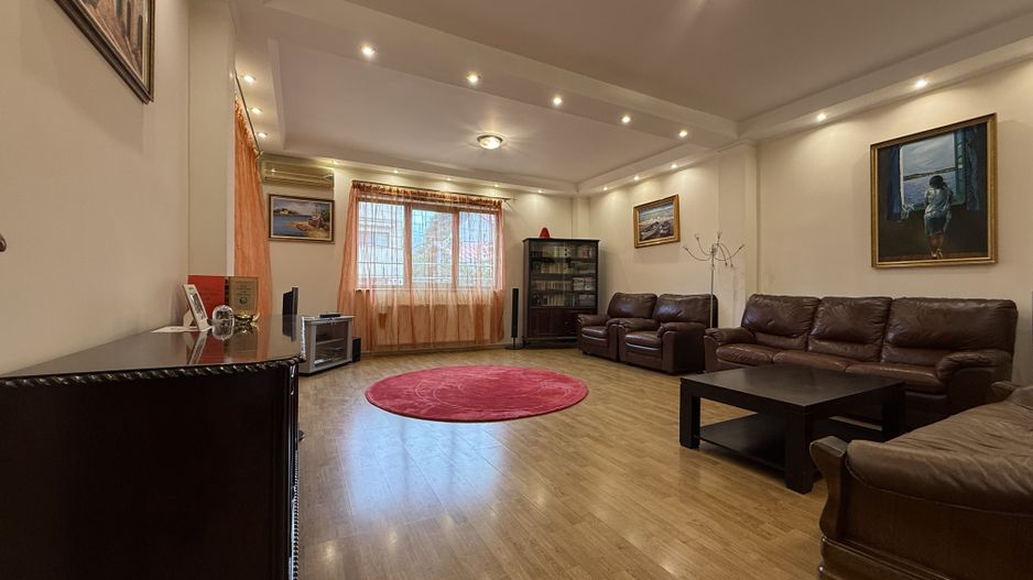 Vila superba Damaroaia | Jiului | Gloriei (COMISION ZERO) - Poză 12