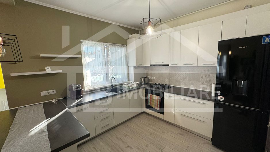 Apartament cu 2 camere, 57 mp, parcare, Zona Hagi Stoian - Poză 3