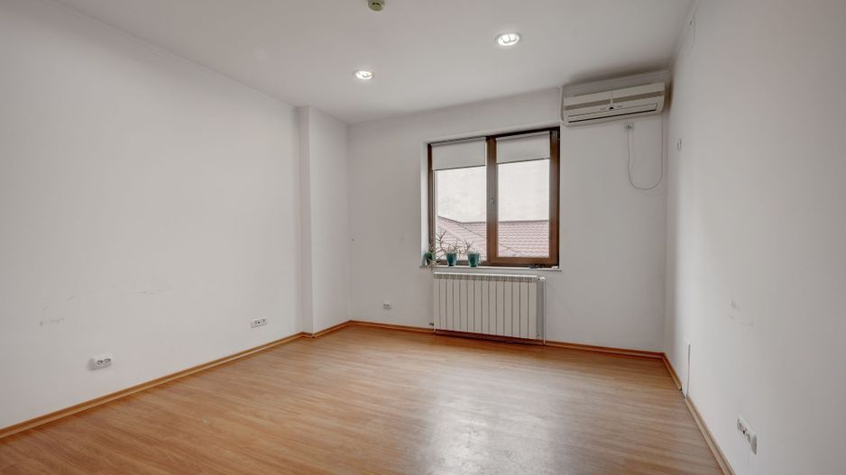 3 IMOBILE - LOT 676 MP - RECONSOLIDATE - ROMANA VICTORIEI - DOROBANTI - Poză 38