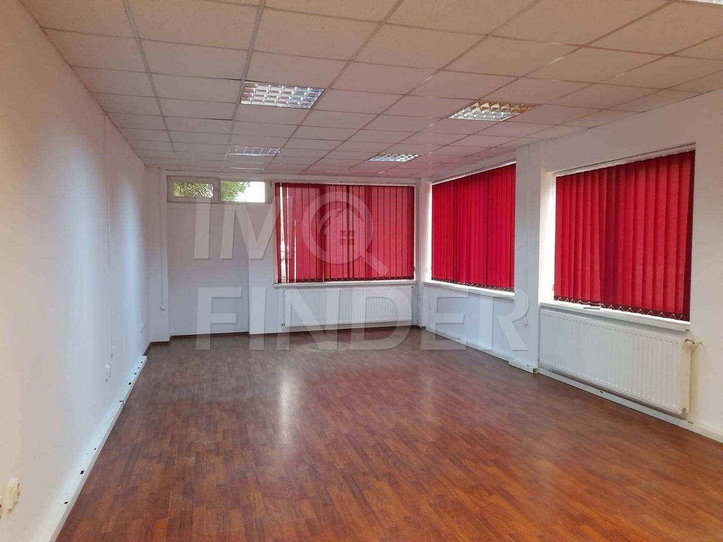 Spatiu de Birou Zona Centrala - Poză 1