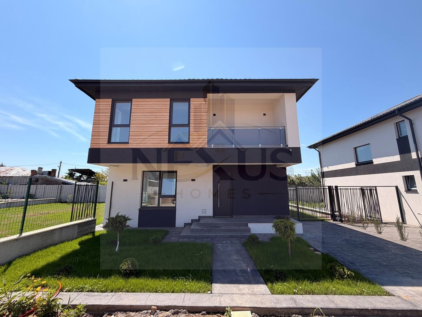 Comuna Berceni | 100m Bd. 1 Mai-Vila individuala | Strada asfaltata - Poză 1