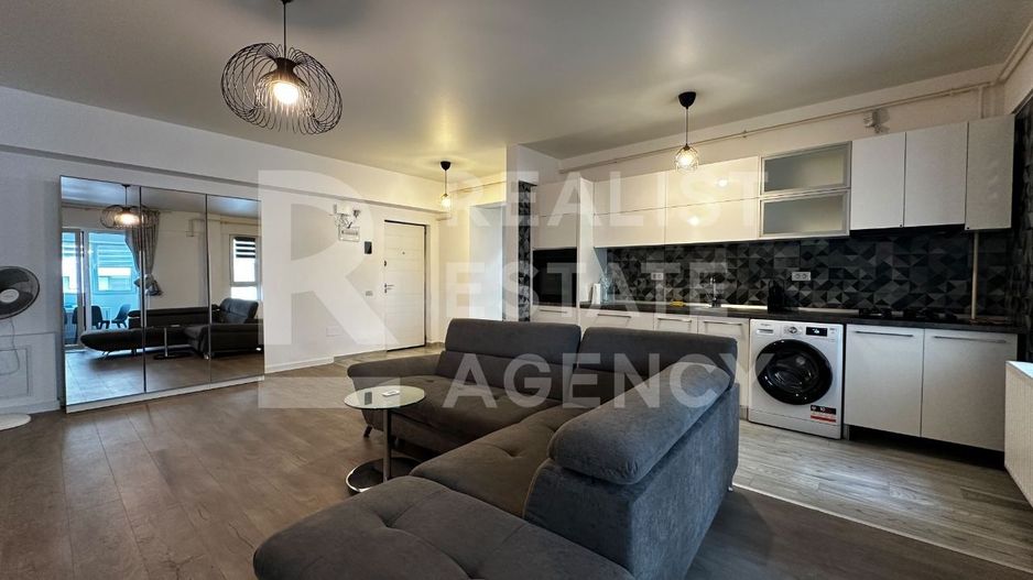 Apartament cu 2 camere de închiriat- Liberty Mall - Poză 1