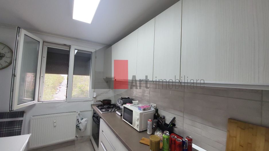 Apartament 3 camere decomandat Trapezului - Poză 16