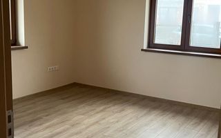 Vand casă in Lazuri - Poză 8