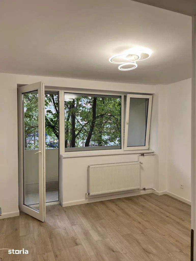 AP. 2 CAMERE - BLOC REABILITAT, BUCATARIE INCHISA, METROU 5 MIN - Poză 3