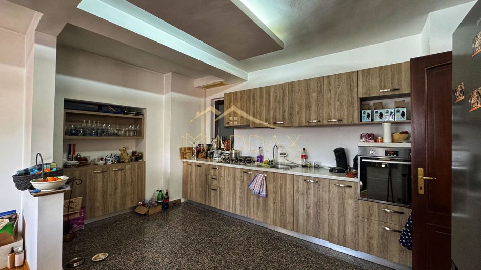 Apartament Elegant de Vânzare – 5 Camere/ 3 Băi, *Arcul de Triumf* - Poză 20