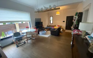 CAsA pe parter formată din 2 corpuri zona Ghiroda - Poză 12