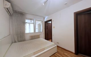 Apartament cu trei camere in inima cartierului Titan - Poză 2