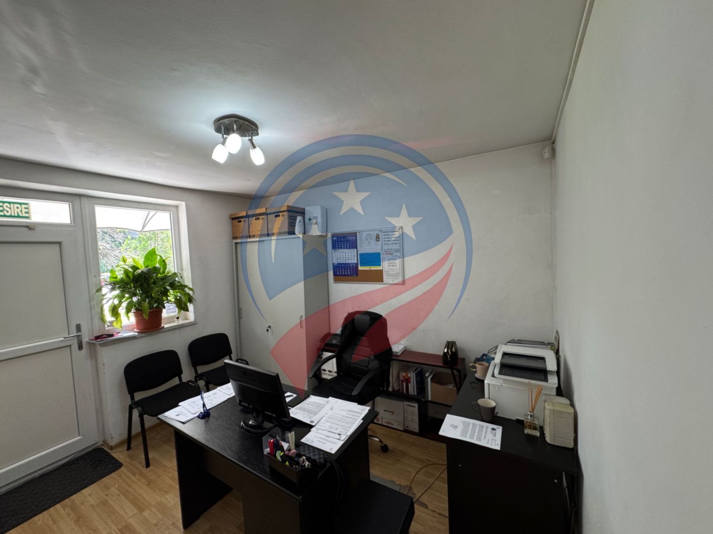 Spatiu birouri- apartament cu 2 camere Central - Poză 5
