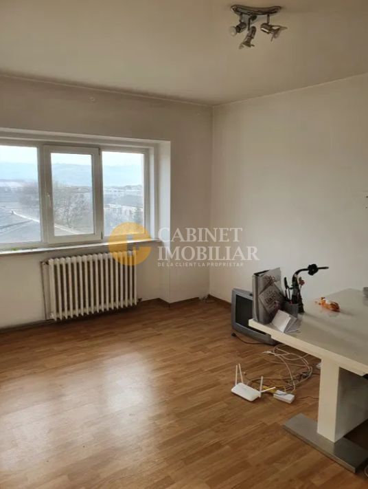 Pacurari-Alpha Bank Apartament 3 camere decomandat Etaj Intermediar - Poză 1