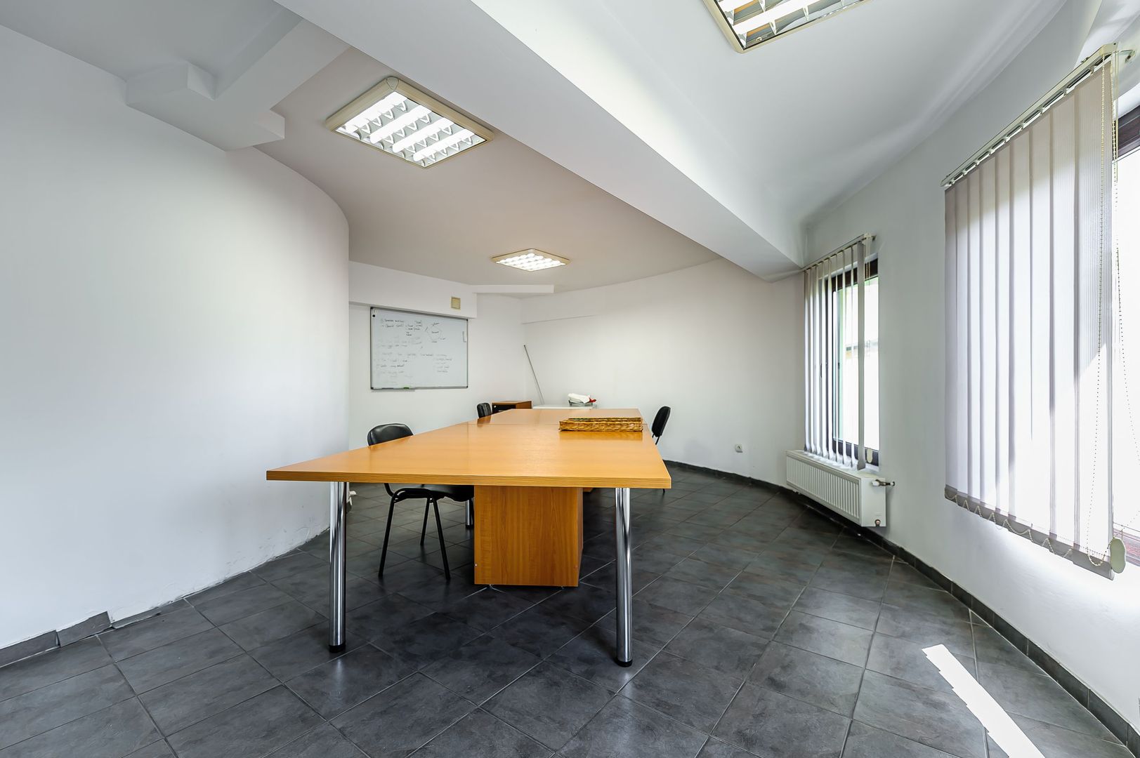 Spațiu pentru birouri în Pârneava - Poză 7