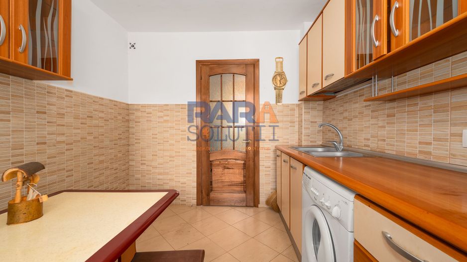 Apartament cu 3 camere, două băi, 77 mp - Poză 5
