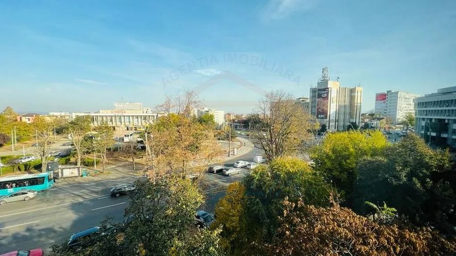 Inchiriem apartament elegant cu 2 camere(  Papadie) , etaj 5, bloc M1 - Poză 13