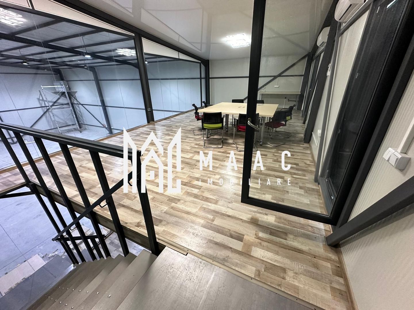 Hala | 250 MP |  Teren 3900 MP | - Poză 5