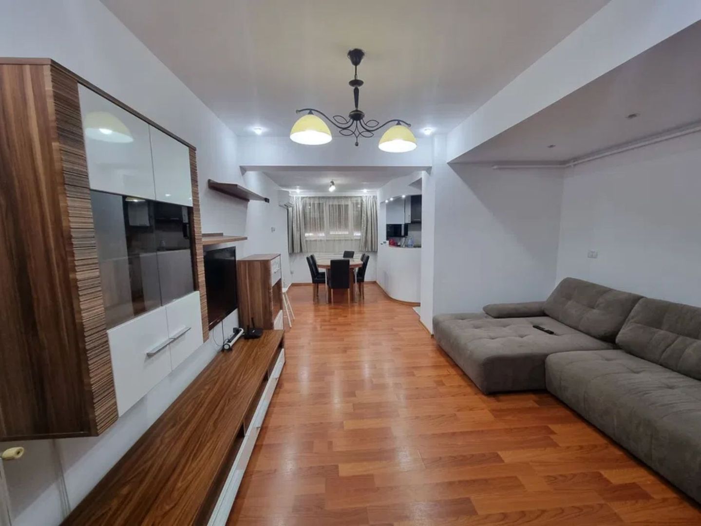 AP. 3 CAMERE ANTIAERIANA, CENTRALA PROPRIE, LOC DE PARCARE, MODERN - Poză 1