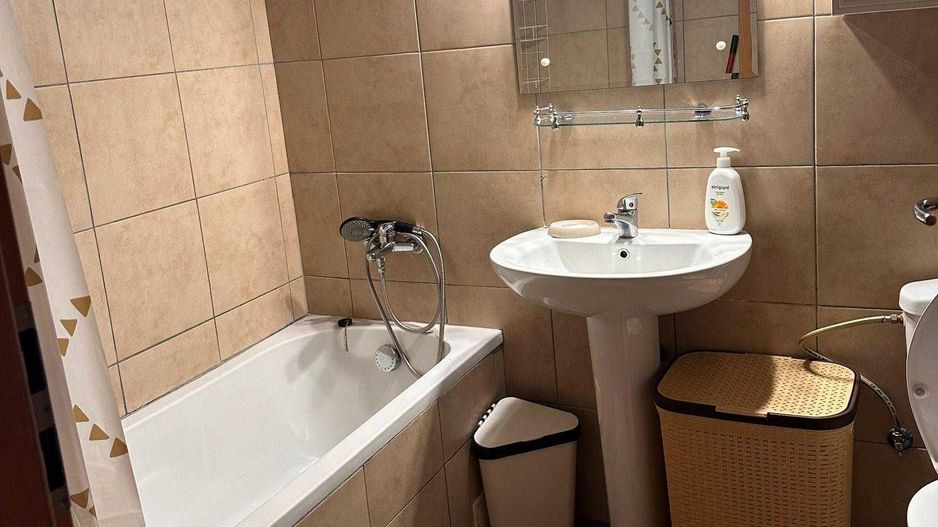 Inchiriere Apartament 2 camere- Titan complex Evo Casa Aromonia - Poză 7
