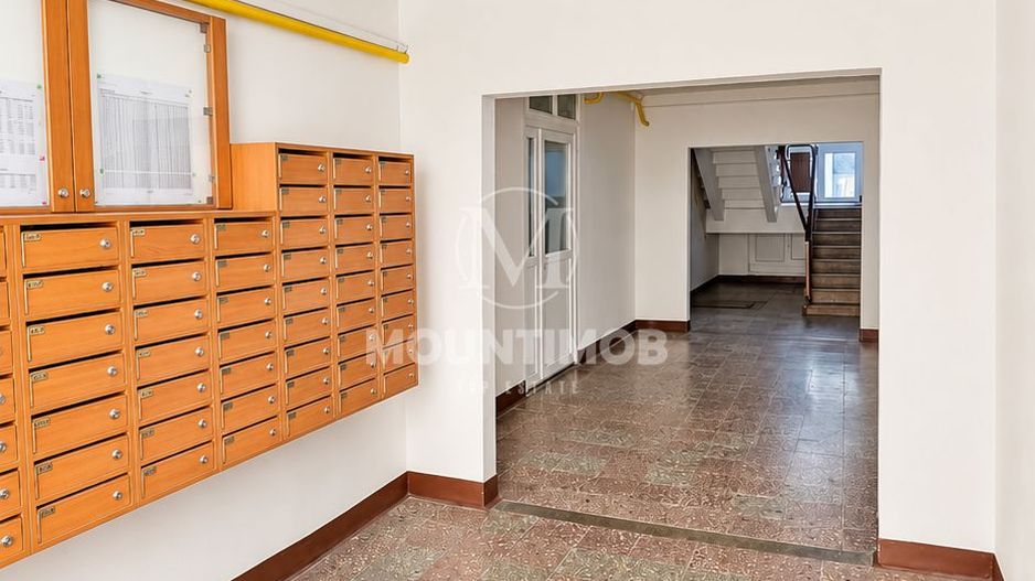 Garsonieră renovată și mobilată | Etaj 3/4 | Tractorul/Brașov - Poză 10
