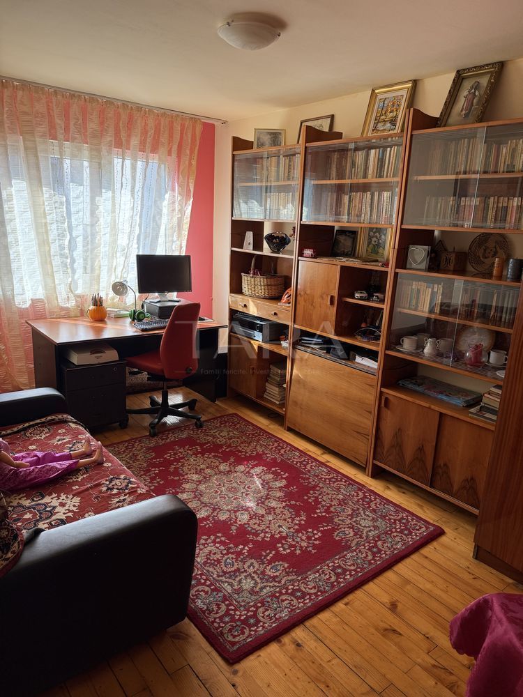 Apartament decomandat cu 4 camere, zona Minerva. - Poză 5