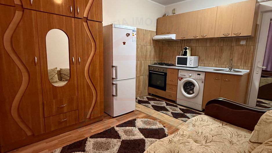 🏡 APARTAMENT 2 CAMERE DE ÎNCHIRIAT – MICRO 19 | 300 €/lună - Poză 3