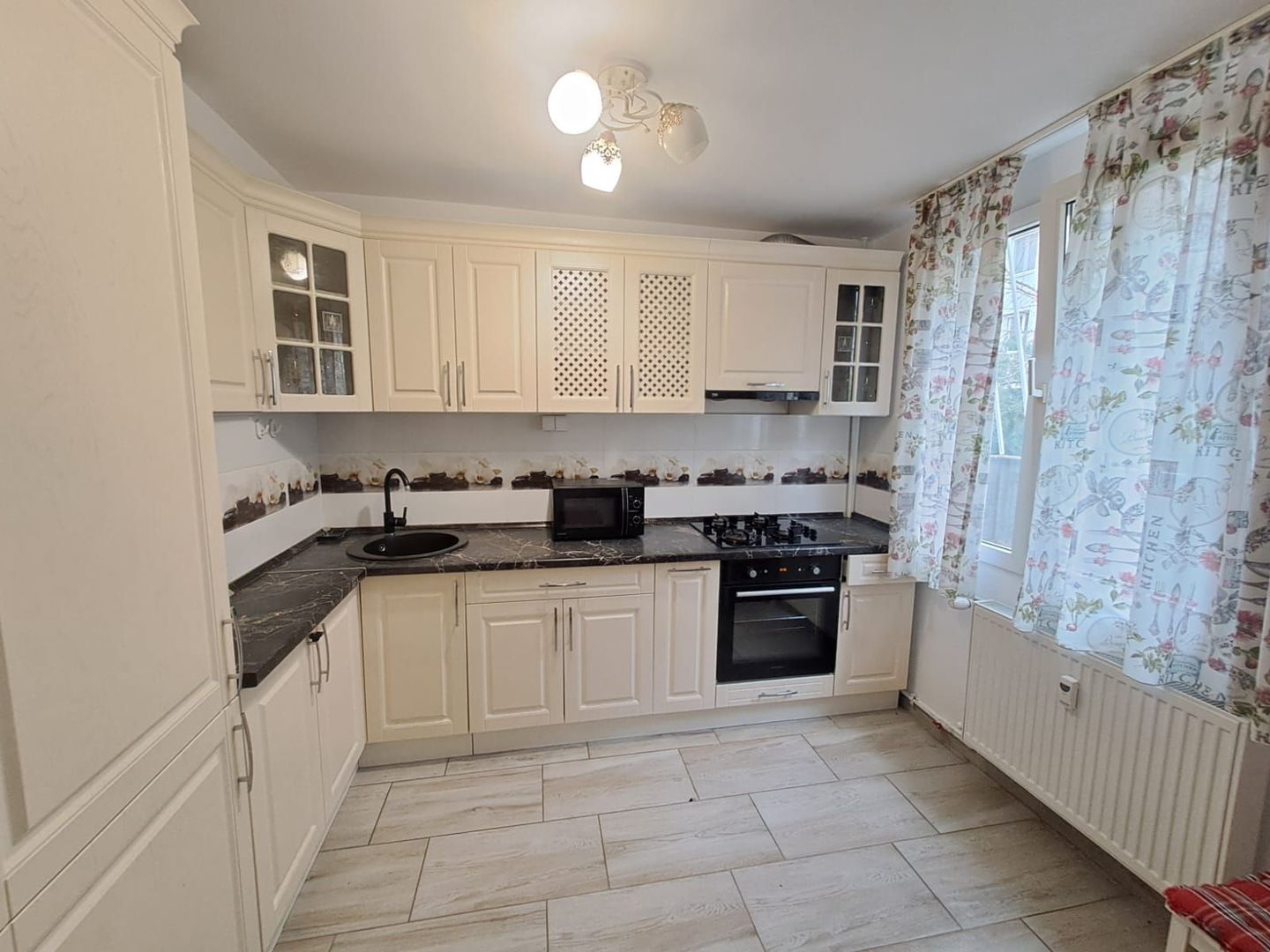 Apartament 2 camere Metrou Raul Doamnei - Poză 2
