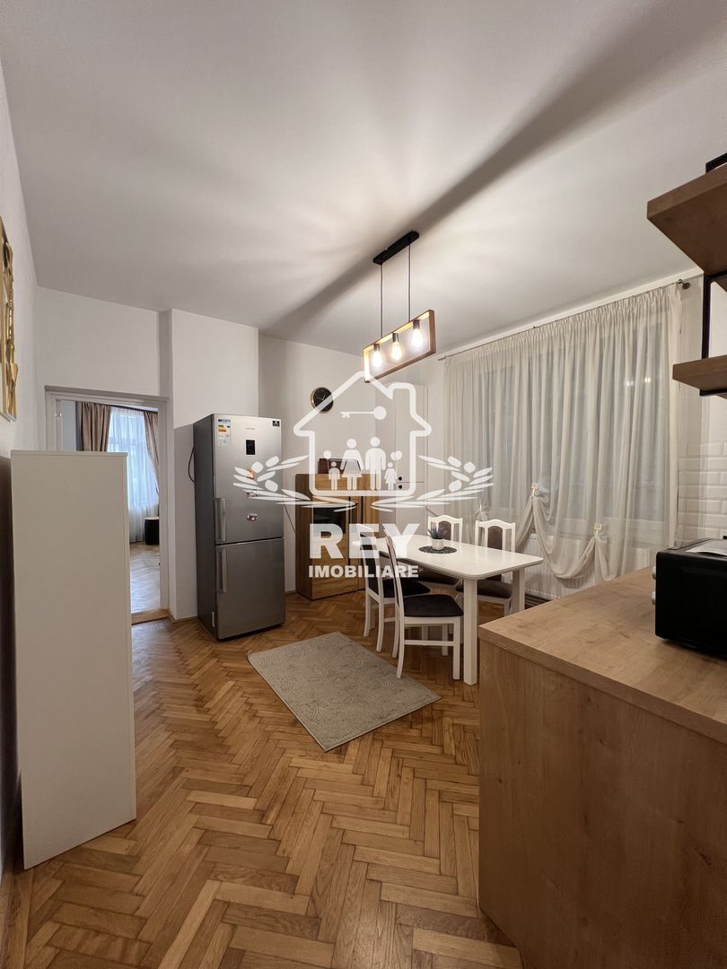 Apartament de vânzare 2 camere decomandate zona Str. Constituției/9mai - Poză 19