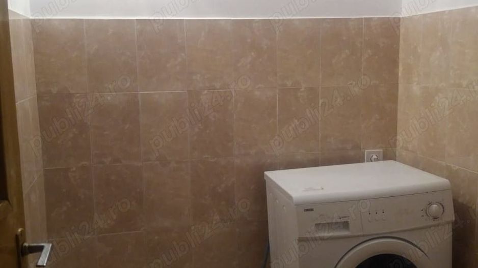 Apartament 4 camere de vanzare - Poză 3
