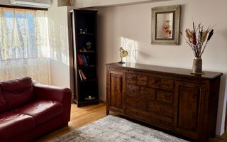 APARTAMENT SPATIOS SI LUMINOS - Poză 4
