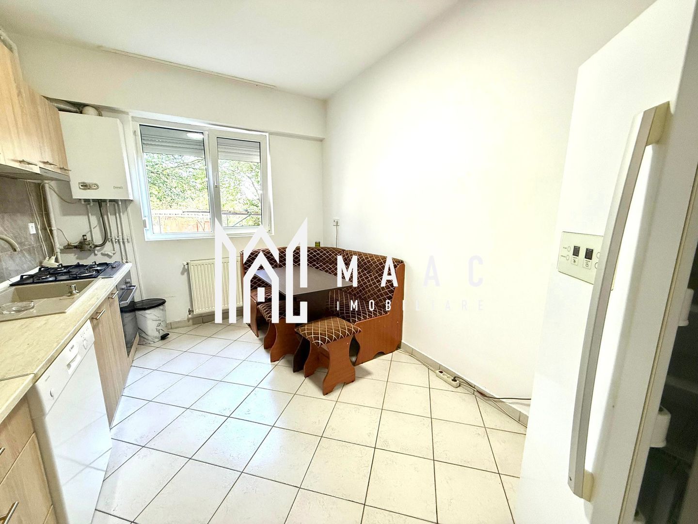 Apartament 2 camere | 2 balcoane | Parcare | Parter Înalt | Turnișor - Poză 7