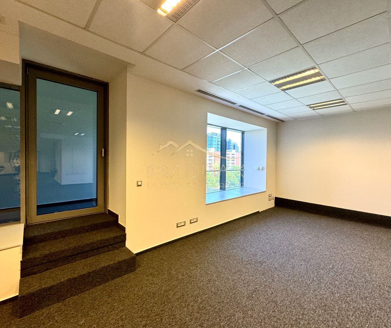 Spatiu Birouri**1,042mp utili**// zona Grozavesti - Poză 19