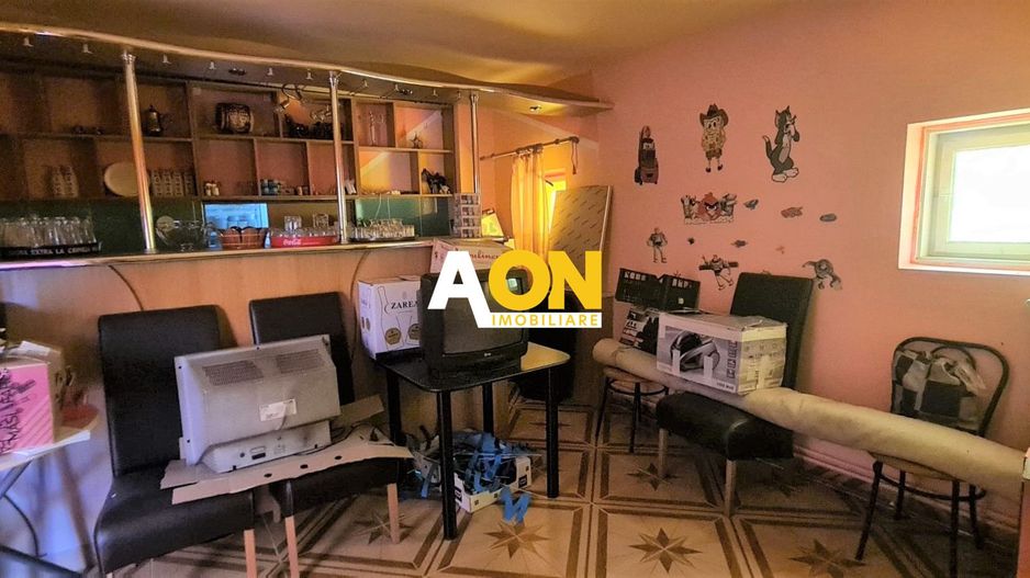 Vila pretabila pensiune + restaurant,  10 camere,  1000MP teren - Poză 6