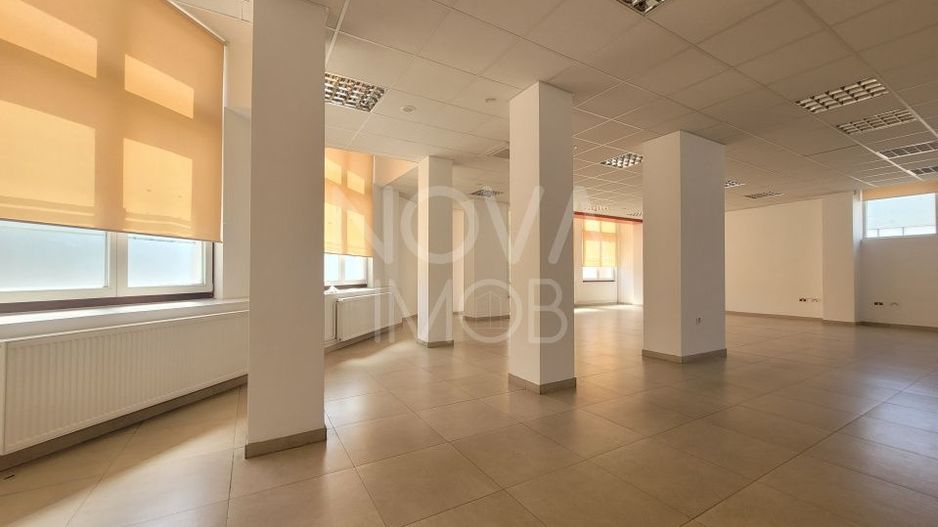 Spatiu comercial de inchiriat 875mp - Piata Cluj - Poză 2