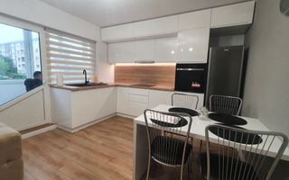 Apartament 3 camere, 52 mp, etaj intermediar, garaj, zona Intre Lacuri - Poză 5
